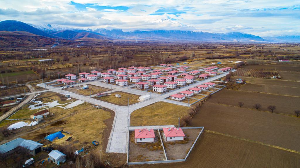 Erzincan Çevre Ve Şehircilik İl Müdürlüğü - Erzincan İli Tercan İlçesi Kalecik Köyü İskan Konutları Ve Erzincan İli Merkez İlçesi Uluköy İskan Konutları Yapım İşi
