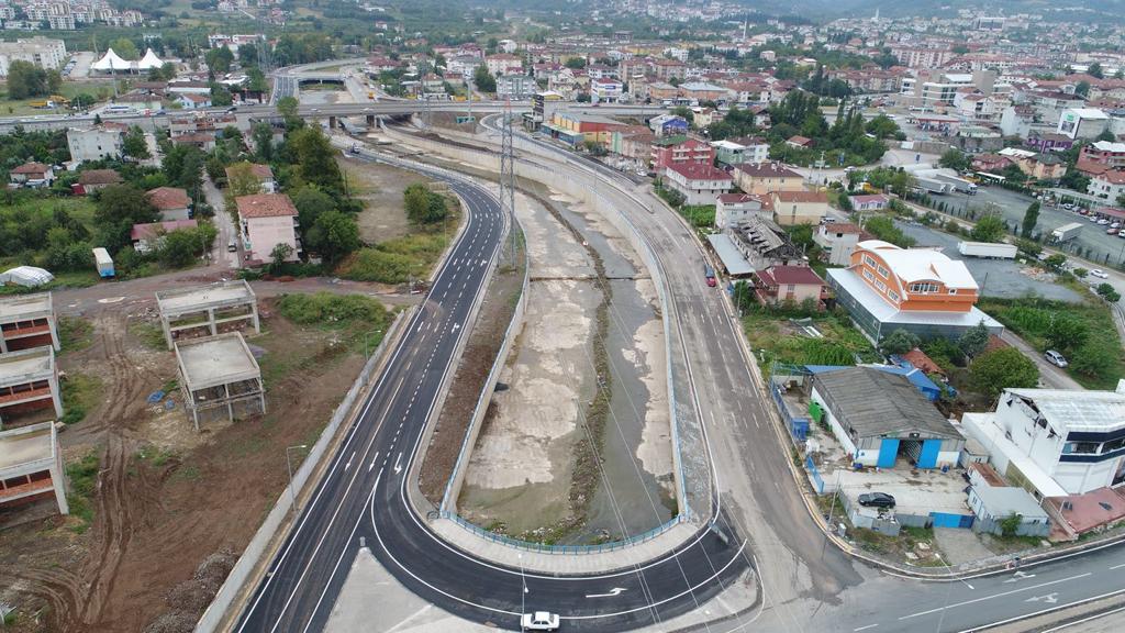 Kocaeli Büyükşehir Belediyesi Ulaşım Dairesi Başkanlığı - Kocaeli İli Gölcük İlçesi Hisar(Asar) Deresi Yan Yolları Ve Kavşakları Yapım İşi